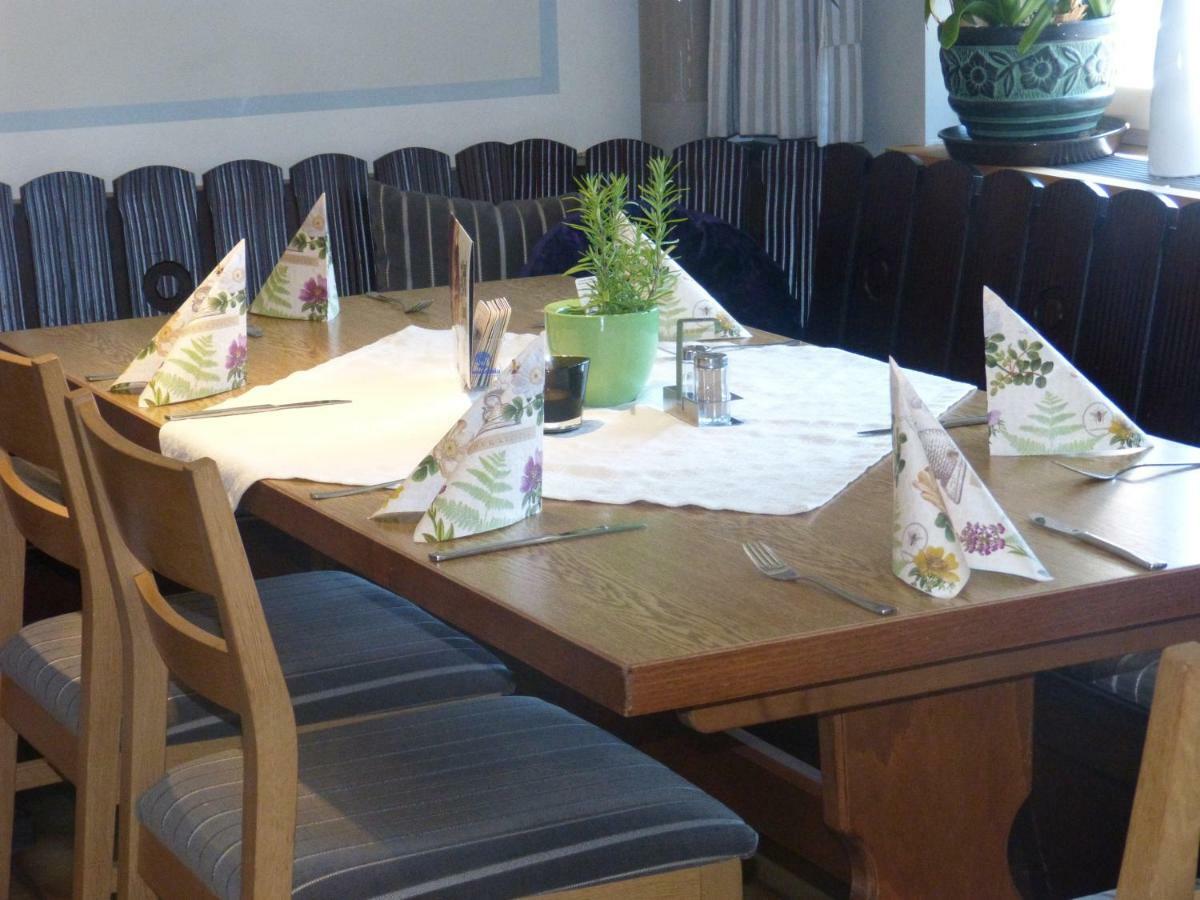 Gasthaus Sonne Gbr Trennfeld Kültér fotó